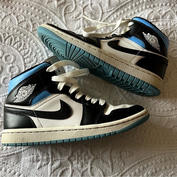 air jordan 1 university blue farfetch